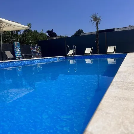 Pera Line Kayakoey Φετιγιέ