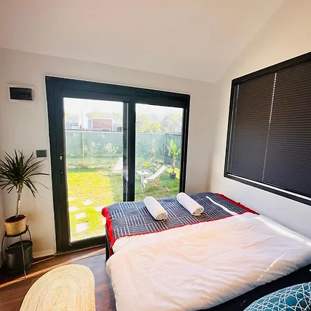 Pera Line Kayakoey Φετιγιέ